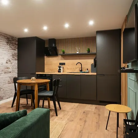 Asti Gold Apartamento *