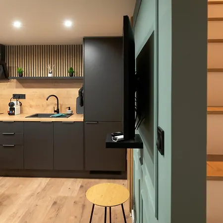 Asti Gold Apartamento *